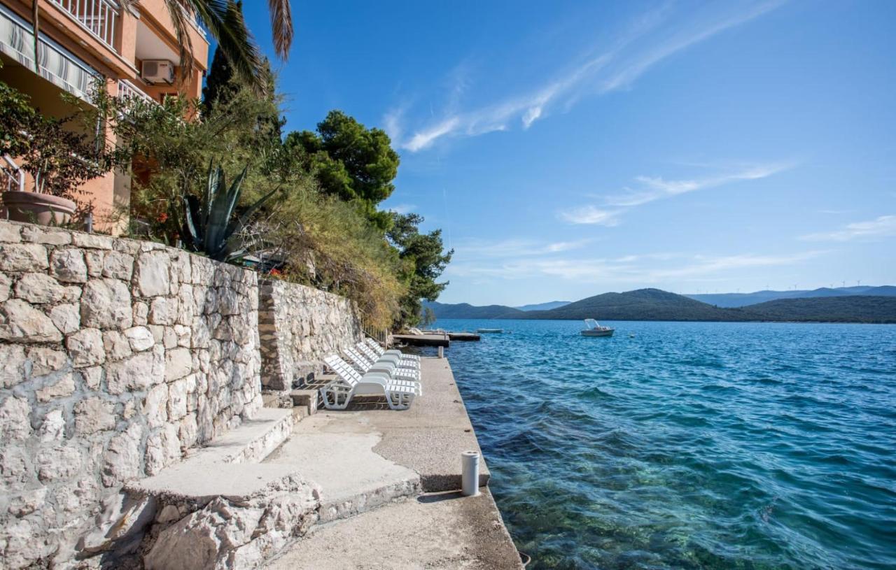Apartmani Nikoletic Klek Exterior foto