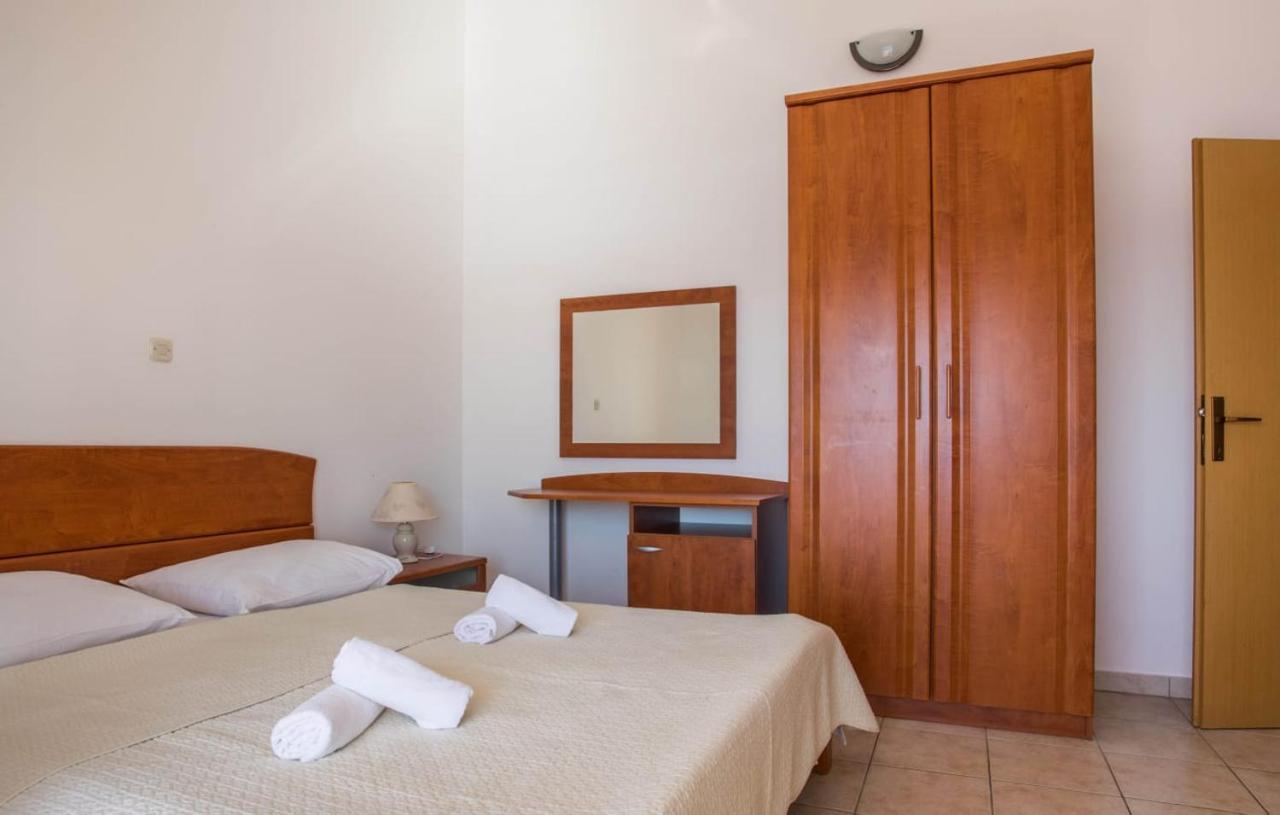 Apartmani Nikoletic Klek Exterior foto